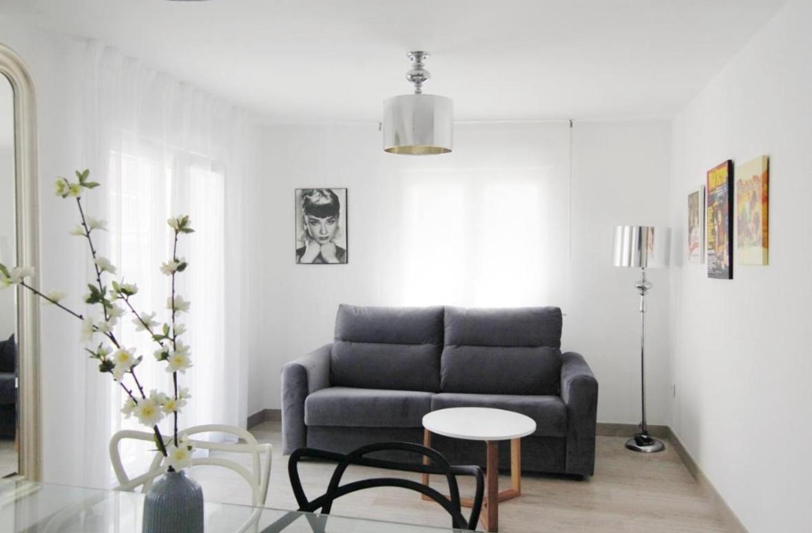 Olivia Apartments Trg Benidorm Ngoại thất bức ảnh